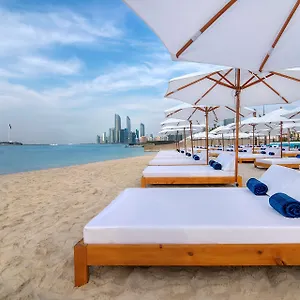 Radisson Blu & Resort, Corniche אבו דאבי